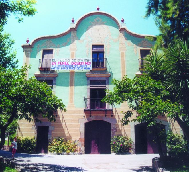 masia en Barcelona fachada