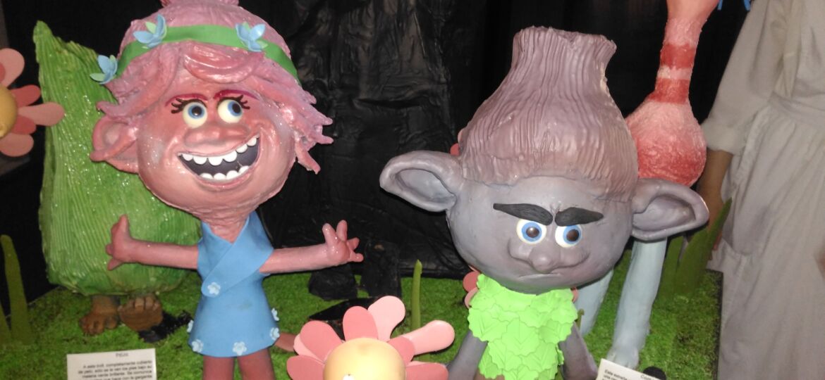 mona ausbar obra social